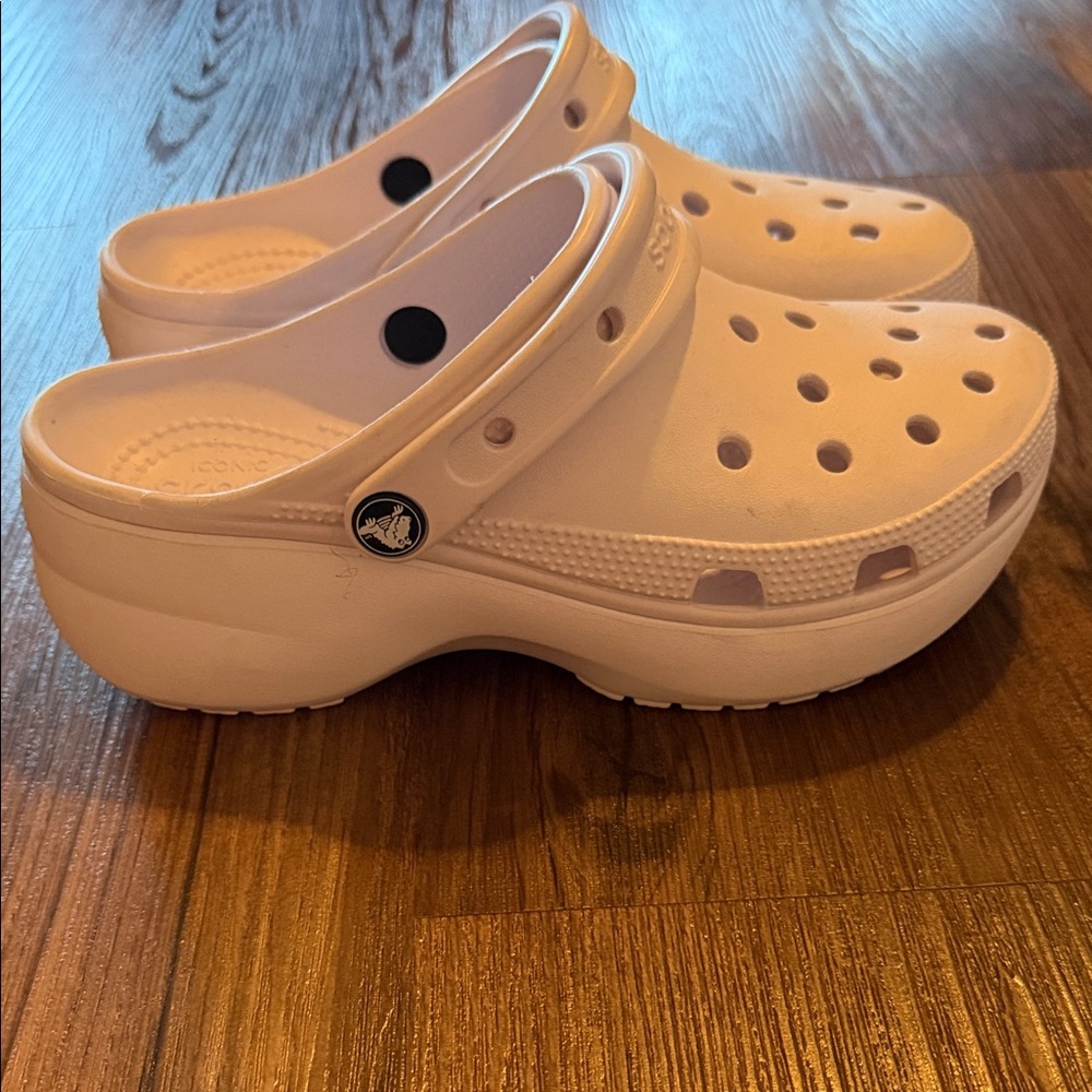 CROCS Classic Clog in light purple - Picture 2 of 3